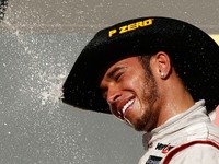 マーチン・ブランドル「ハミルトンは年内に優勝するだろう」 画像