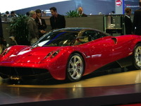 パガーニ ウアイラの第1号車がオークションに…入札は2億円から 画像