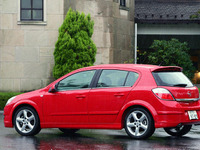 【インプレ'04】下野康史　オペル『アストラ』 日本で買えるプレミアム・ホットハッチの白眉 画像