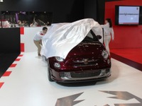 【東京オートサロン13】アバルト、マセラティとコラボ…アバルト695エディツィオーネマセラティ 画像
