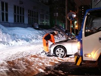 年末年始のJAFロードサービス、一般道路では雪の影響で落輪が増加 画像