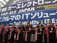 【オートモーティブワールド13】次世代カーの先端技術展開幕、海外からも4000名が参加 画像