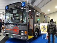 【オートモーティブワールド13】秋田県で実証試験中のEV路線バスを展示 画像