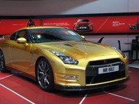 【デトロイトモーターショー13】日産ブースにボルト仕様のゴールドGT-Rが登場 画像