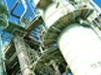 東燃ゼネラル、通期業績見通しを上方修正 画像