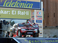 【パリダカ05】レグ2…セレモニースタート＆移動 画像