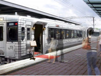 JR東日本、デザインや景色を楽しむ臨時列車「東北エモーション」を運行 画像