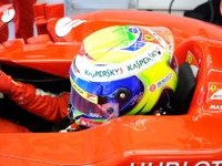 マッサ「フェラーリF138は別の惑星に降り立ったようなフィーリング」 画像