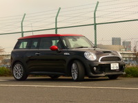 【MINI JCW クラブマン 試乗】痛快さと実用性を両立…島崎七生人 画像