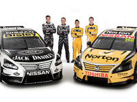 日産 アルティマ 新型、4台のワークスマシン公開…豪V8スーパーカーシリーズ 画像