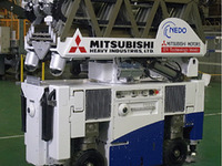 三菱重工、8mまで対応する高所作業ロボットを開発…i-MiEVの技術も活用 画像