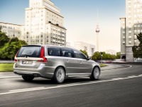 【ジュネーブモーターショー13】ボルボ V70/XC70、初の大幅改良…表情一新 画像