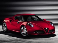 【ジュネーブモーターショー13】アルファロメオの新型スポーツカー、4C…最大出力は240psと確定 画像