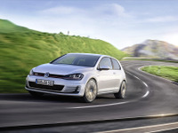 【ジュネーブモーターショー13】VW ゴルフ 新型、GTI の市販版登場…230psターボ搭載 画像