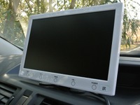 エバーグリーン、10.1インチオンダッシュモ二ターを発売 画像