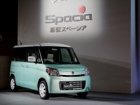 【スズキ スペーシア 発表】ツートンカラーのパイオニアとしての意地 画像