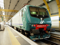 ボンバルディア、トレニタリアに688台目となるE464の電気機関車を納入 画像