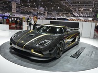 【ジュネーブモーターショー13】ケーニグセグ、アゲーラSに量産100台記念車…カーボン&純金 画像