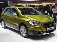 【ジュネーブモーターショー13】スズキ、新型 SX4クロスオーバー 発表…SX4 後継車 画像