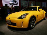 【東京オートサロン05】フェアレディZ 35周年仕様で筑波2ヘアピン 画像