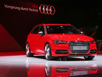 【ジュネーブモーターショー13】アウディ S3スポーツバック 世界初公開…300psターボ 画像
