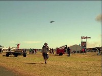 F-22ラプターがアバロン航空ショーでデモンストレーション飛行［動画］ 画像
