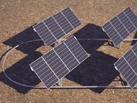 JNCなど、太陽光追尾型発電設備の実証実験を開始…発電量は固定式の1.4倍 画像