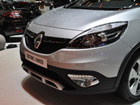 【ジュネーブモーターショー13】ルノー セニック  表情一新［詳細画像］ 画像