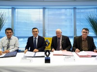 ルノー、フランス国内の7500人削減で組合と合意 画像