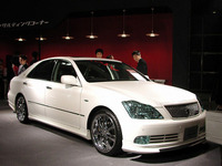 【東京オートサロン05】クラウン 50周年モデリスタ仕様 画像