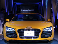 【アウディ R8 改良新型】新開発の7速Sトロニック採用で0-100km/h3.6秒に 画像
