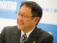 自工会豊田会長、軽は優遇税制ではない 画像