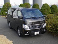 【日産 NV350キャラバン 試乗】ライトバンらしいスペース効率と乗用車感覚の充実装備…松下宏 画像