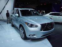 【ニューヨークモーターショー13】インフィニティ、QX60 初公開…ハイブリッドは日産の新世代システム 画像