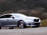 ジャガー XJ に550psスーパーチャージャーの XJR …ワインディングを攻める［動画］ 画像