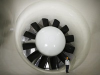 【池原照雄の単眼複眼】プリウスよりも優れた空力性能めざす…トヨタが新鋭風洞設備 画像