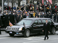 【シカゴモーターショー05】キャデラック DTS であなたも大統領気分 画像