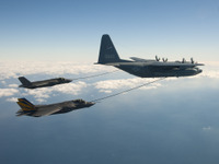ロッキード・マーチン、アフリカ初C-130Jスーパーヘラクレスをチュニジアに納入 画像