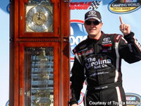 【NASCARキャンピングワールド 第2戦】トヨタ タンドラ、2戦連続1-2フィニッシュ 画像