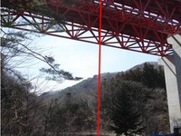 関越自動車道・阿能川橋でコンクリート片が落下…経年劣化が原因か 画像