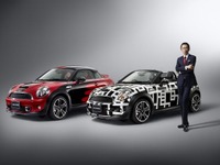 布袋寅泰とMINIのコラボレーションモデル、全国のショールームで特別展示 画像