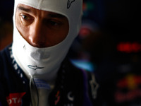 【F1 中国GP】Q2中断のウェーバーに最後尾ペナルティー 画像