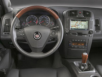 キャデラック、サテライトナビゲーション搭載 画像