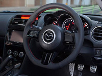 オートエクゼ、RX-8 ロードスター用スポーツステアリングを発売…純正エアバッグ対応 画像