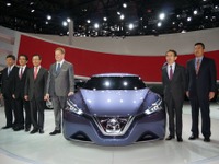 【上海モーターショー13】日産 フレンド・ミー 初公開…2億4000万人、中国の若者向けHV 画像