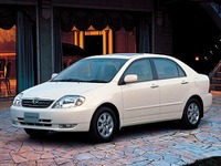 31年の歴史は簡単に破れず。2000年販売トップはあのクルマ! 画像