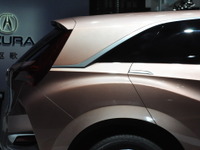 【上海モーターショー13】ホンダ、小型SUVコンセプト アキュラ SUV-X を世界初公開 画像