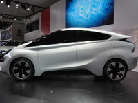 【上海モーターショー13】三菱、CA-MiEVとG4がそろい踏み 画像