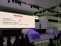 【上海モーターショー13】ホンダ中国 倉石総経理「現地合弁との連携で現地生産化を進める」 画像