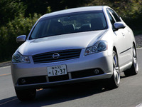 【インプレ'04】両角岳彦 日産『フーガ』 ナリと走りに調和がほしい 画像